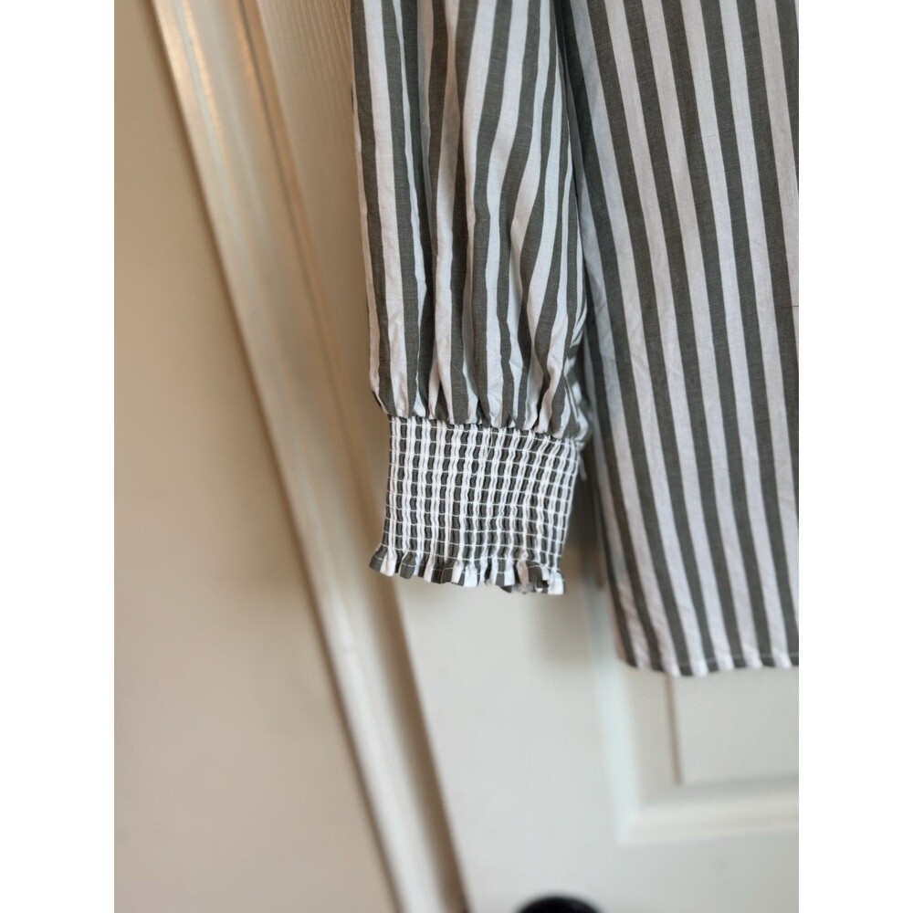 Maurice’s Striped Top 1X Plus Size Striped V Neck Poplin Blouse - Picture 3 of 6